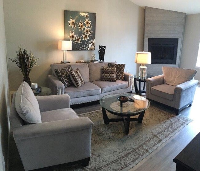 812 Hardy Springs Cir, Unit C in Mcalester, OK - Building Photo - Building Photo