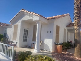913 Mesa Blvd in Mesquite, NV - Building Photo