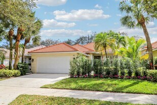 387 Kelsey Park Dr in Palm Beach Gardens, FL - Building Photo