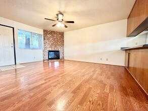 720 W 2nd Ave in Chico, CA - Building Photo - Interior Photo