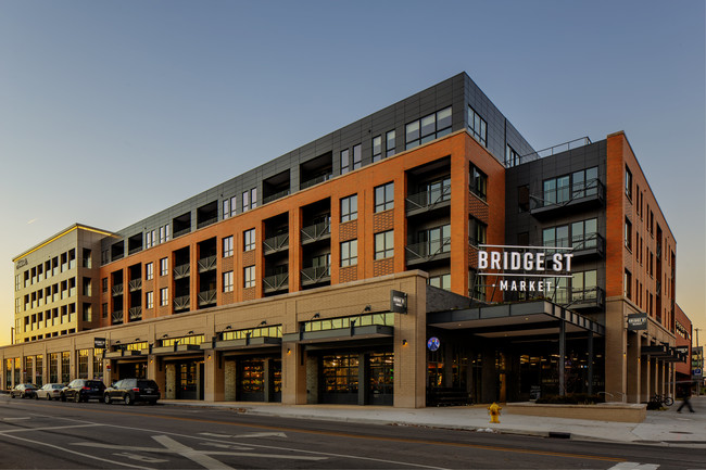 The Hendrik in Grand Rapids, MI - Foto de edificio - Building Photo