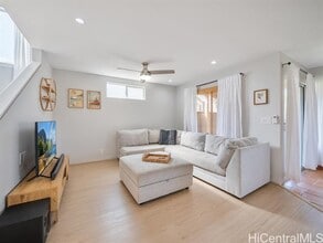 87-131-131 Helekula Pl in Waianae, HI - Building Photo - Building Photo