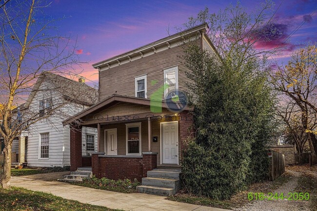 property at 344 Diamond Ave SE