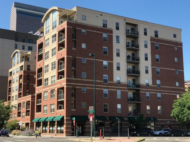 1975 Grant St in Denver, CO - Building Photo - Building Photo