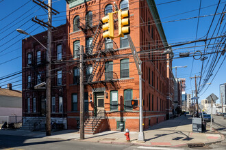 267 Baldwin Ave in Jersey City, NJ - Building Photo - Building Photo