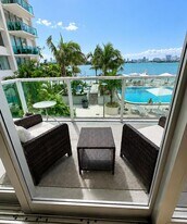 1000 West Ave, Unit 218 in Miami Beach, FL - Building Photo