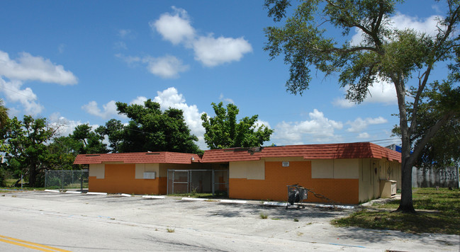 5601 Wiley St in Hollywood, FL - Foto de edificio - Building Photo