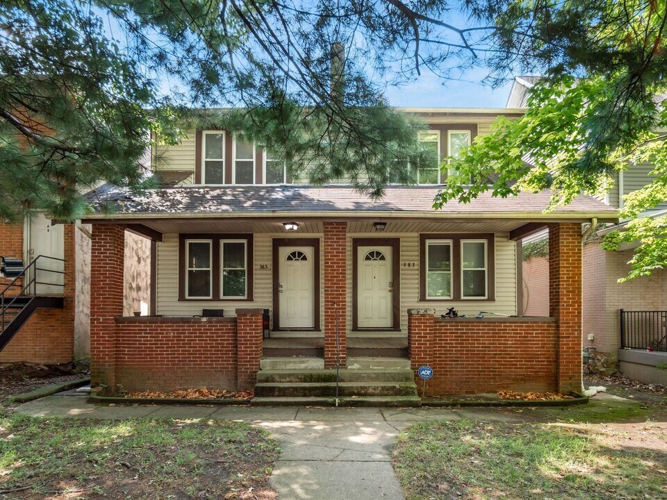 383 E 13th Ave in Columbus, OH - Building Photo