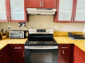 12708 SW 50th St in Miramar, FL - Building Photo - Building Photo