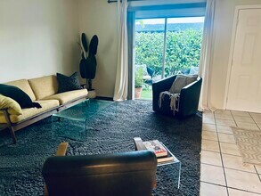 3403 Hi St in Lake Worth Beach, FL - Building Photo - Building Photo