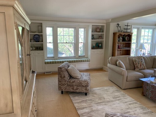 9 Dunstable Rd in Cambridge, MA - Building Photo - Building Photo