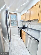 22 S Old Glebe Rd, Unit 106D in Arlington, VA - Foto de edificio - Building Photo