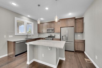 7673 Bandit Dr in Castle Rock, CO - Building Photo - Building Photo