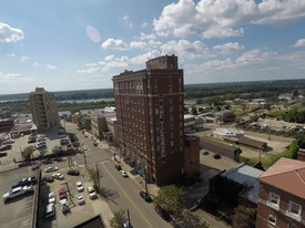 The Vicksburg Apartments