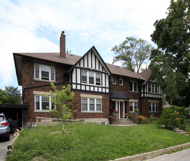 311 Walmer Rd in Toronto, ON - Building Photo - Primary Photo