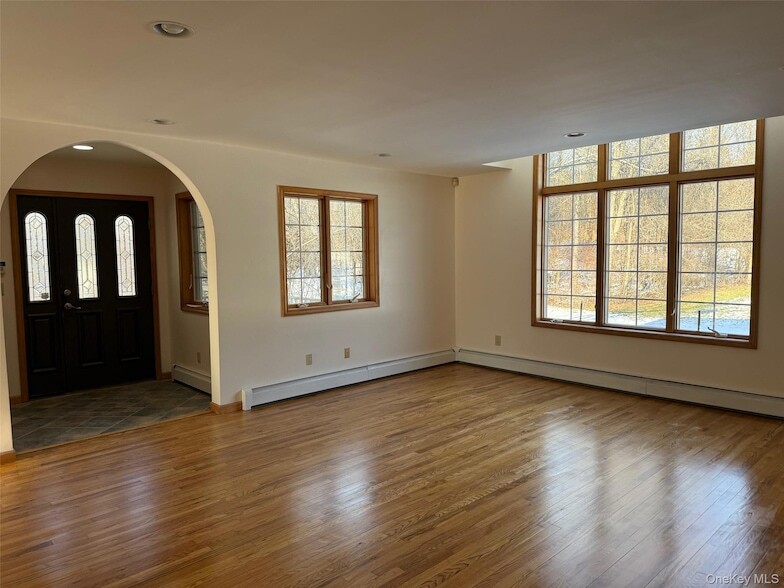 88 Pierce Cir in New Hampton, NY - Building Photo