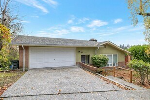 3823 46th Ave S in Seattle, WA - Building Photo