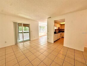 9903 Turf Way in Orlando, FL - Building Photo - Building Photo