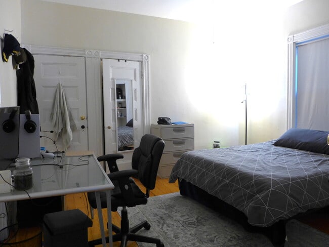 71 Hillside St in Boston, MA - Building Photo - Building Photo