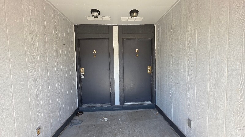 6370 Monaco St in Commerce City, CO - Building Photo