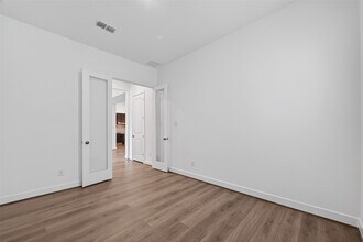 1568 River Pt Dr in Friendswood, TX - Building Photo - Building Photo