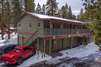 168 Mono St in Mammoth Lakes, CA - Building Photo - Building Photo