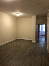 19 Aberdeen St, Unit 4 in Boston, MA - Building Photo - Building Photo