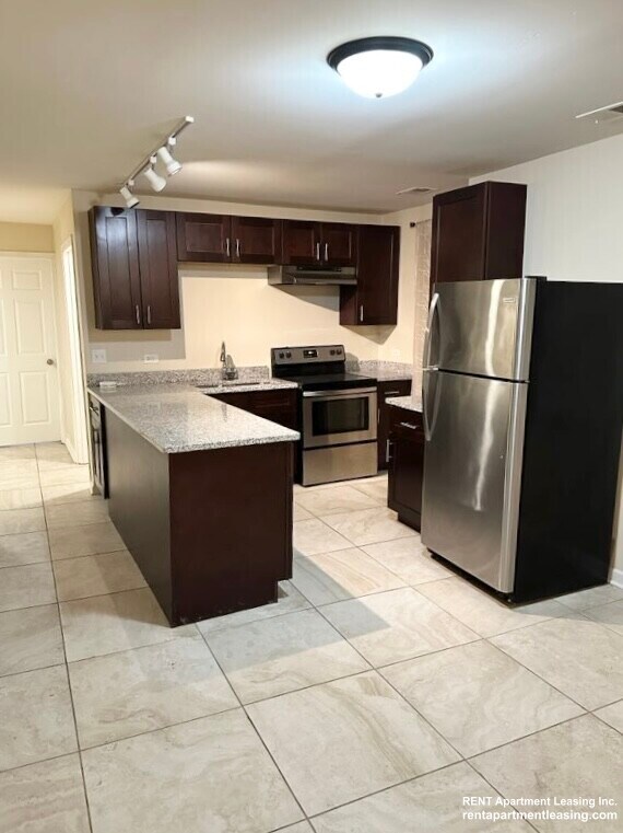 8324 Keating Ave Apartments and Nearby Skokie Apartments For Rent