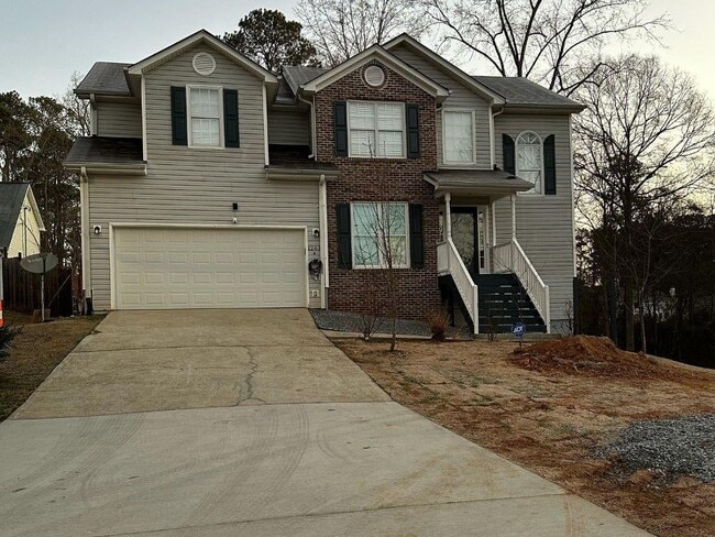 property at 1261 Lakeview Rd