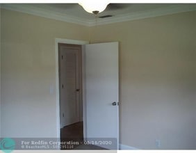 19 NW 36th Ct in Oakland Park, FL - Building Photo - Building Photo