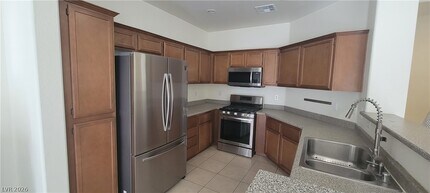 1161 Maple Pines Ave in North Las Vegas, NV - Building Photo - Building Photo
