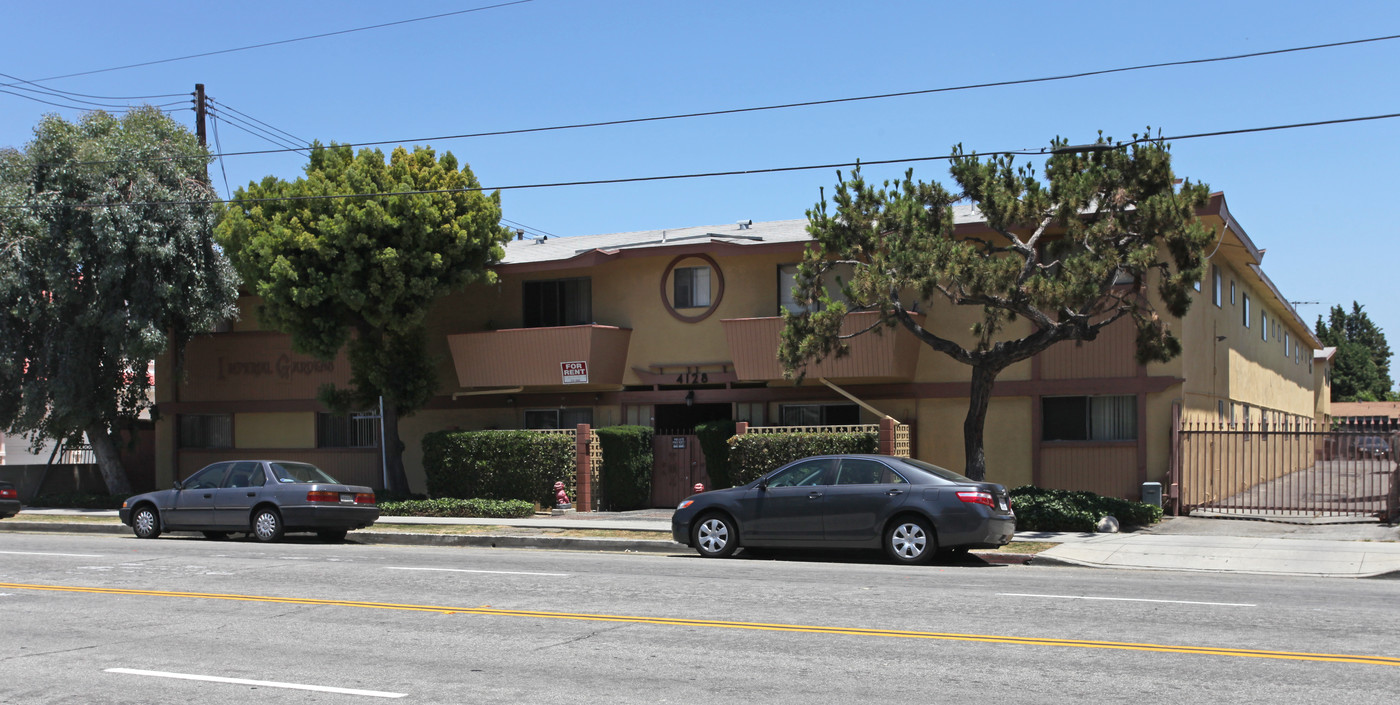 Imperial Gardens in El Monte, CA - Building Photo