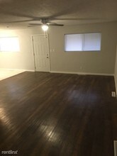 2831 E University St in Springfield, MO - Building Photo - Building Photo