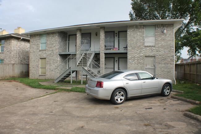 9018 Grannis St in Houston, TX - Building Photo - Building Photo