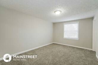 6976 Endsleigh Dr in Reynoldsburg, OH - Foto de edificio - Building Photo