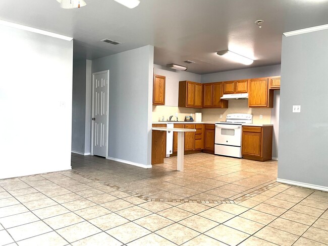 306 N Chicago Ave in Lubbock, TX - Building Photo - Building Photo