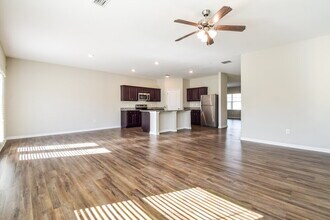3875 Place Dr in Loganville, GA - Building Photo - Building Photo