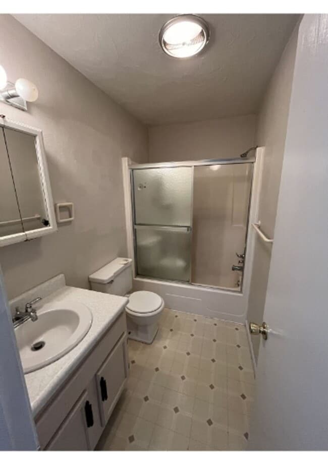111-113 Darin Ct in Anderson, IN - Building Photo - Building Photo