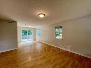 17 Cole St in Asheville, NC - Building Photo - Building Photo