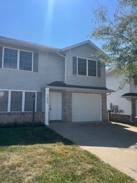 property at 1462 W Rockcrest Dr