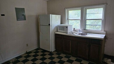 1402 Alabama St in New Castle, IN - Building Photo - Building Photo