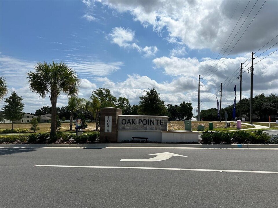 3356 Private Oak Dr in Apopka, FL - Building Photo