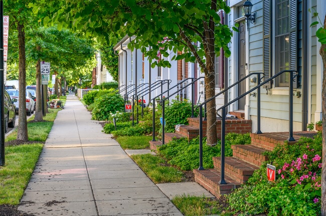 Apartamentos Alquiler en Old Town, VA