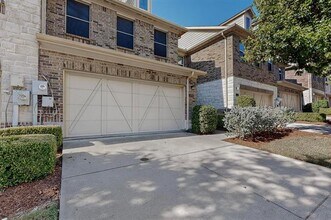 2584 Jackson Dr in Lewisville, TX - Building Photo - Building Photo