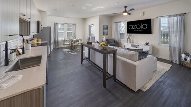 Azola South Tampa in Tampa, FL - Building Photo - Building Photo