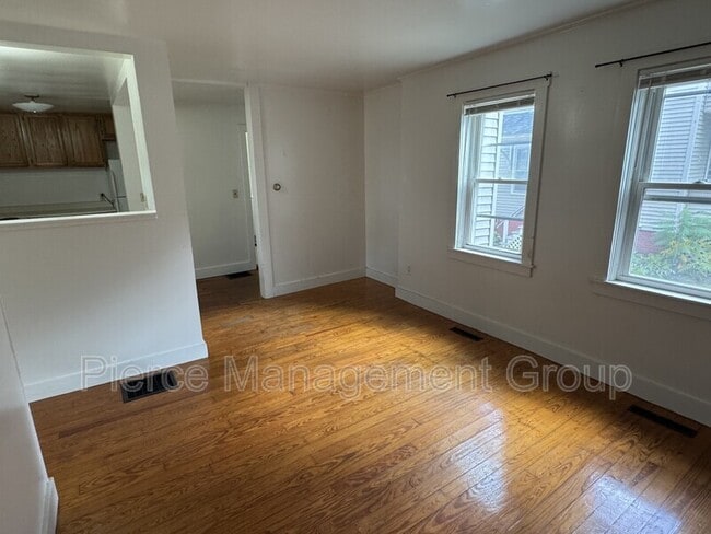 26 Elm St in Keene, NH - Building Photo - Building Photo