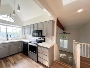 11301 Sandy Ridge Dr in Sandy, UT - Building Photo - Building Photo
