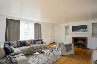 176 Woodland Ave in Verona, NJ - Building Photo - Building Photo
