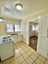 1032 W 1st St in Los Angeles, CA - Building Photo - Building Photo