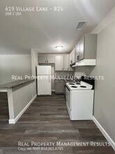 619 Village Ln in Newburgh, IN - Building Photo - Building Photo